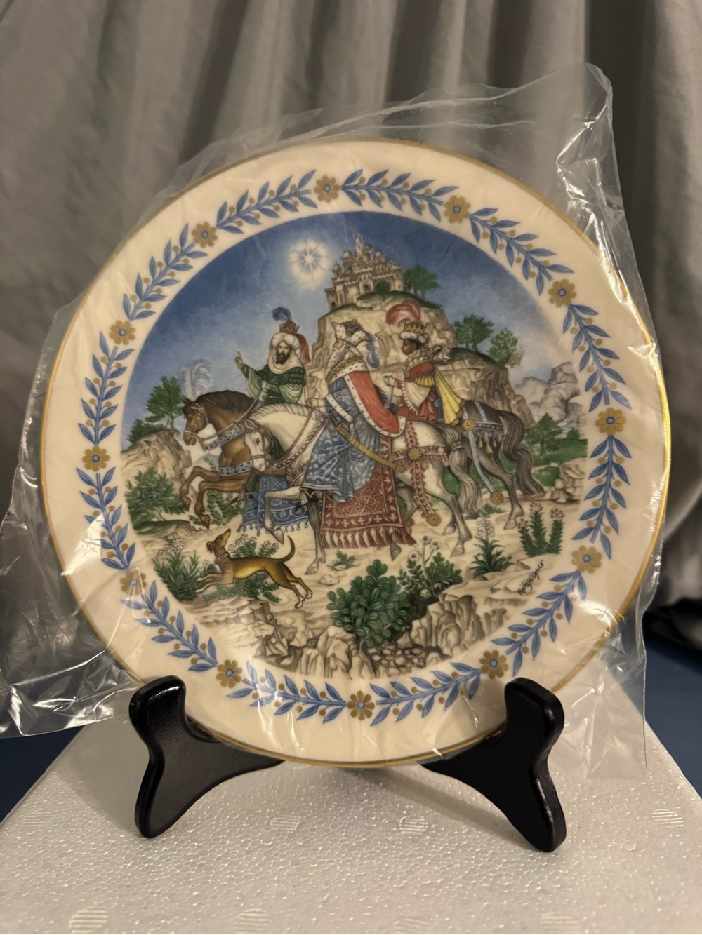 The Magi Fleetwood's First Annual Christmas Plate by Fritz Wigner 1980